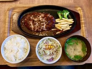 ハンバーグとザンギのファイヤーバーグ 網走店