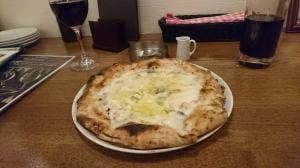 ピッツェリアバル サルーテ