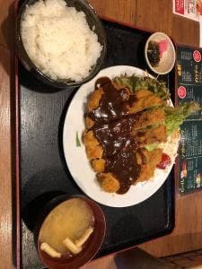 串虎 枚方店
