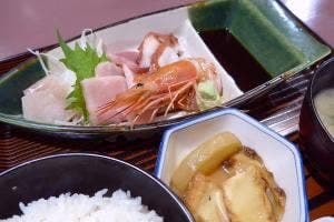 和風れすとらん 蜜蜂