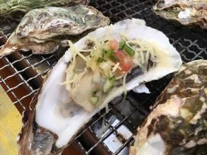 牡蠣小屋 豊漁丸