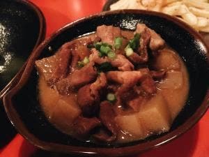 薄利多賣半兵ヱ 歌舞伎町一番街焼肉安楽亭のビルの5階店