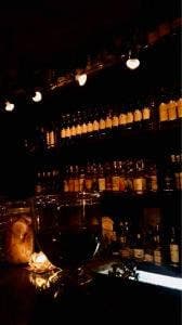 Bar blue