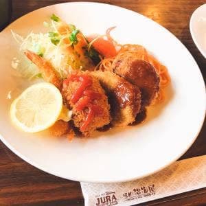 レストラン ジュラ