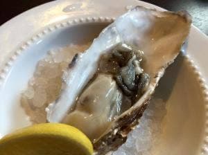 ビストロ シェ モモ