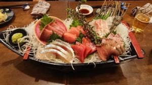 まぐろ海鮮 磯ろく