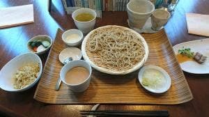 まんげつや