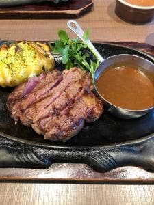 フォルクス 稲毛店