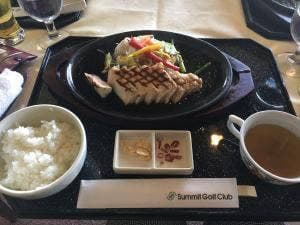 サミットゴルフクラブ レストラン