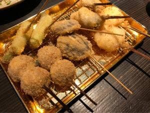 串かつ かえで