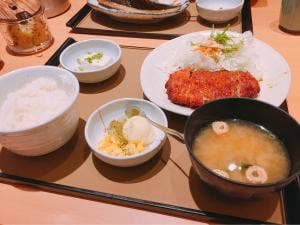 やよい軒 岐阜柳津店