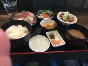 大衆居酒屋 マルハチ商店