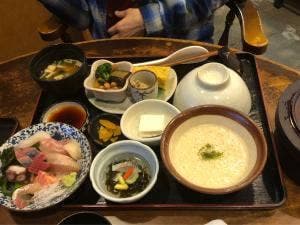 やまざと