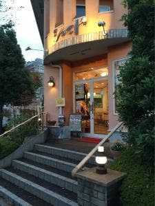 パティスリーシュエト