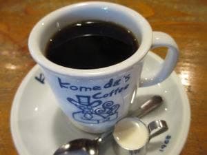 コメダ珈琲店 前浜店