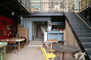 E.A.T STORE cafe