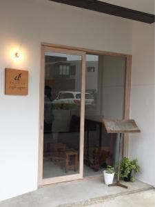 カフェ アグレ