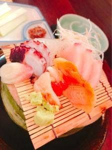 なかた