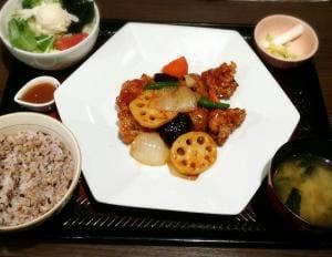 大戸屋ごはん処 駒沢大学駅前店