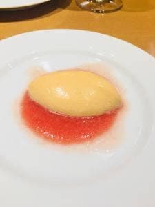 ラ・ボンヌ・ターシュ