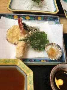 お食事処かえで