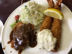 味の洋食 とん助