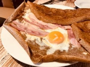 ブラッスリー レオン