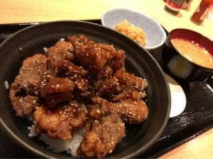 丼どん亭