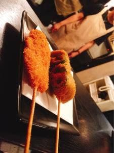 串かつ専門 串文
