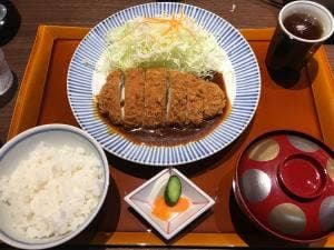 豚かつ専門 とんとん