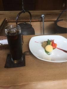 石窯と囲炉裏のオープンカフェ 木間暮