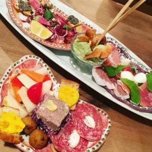 ピッツェリア トラットリア スガッチィー