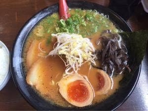 らぁめん ちゃーしゅー屋 炎 清武店