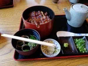 角甚 支店