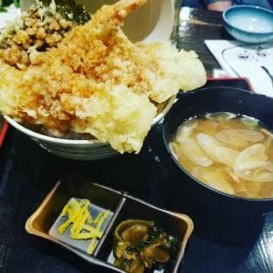 どんさん亭小山店
