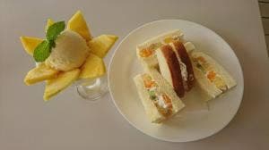 東谷山フルーツパーク レストハウス