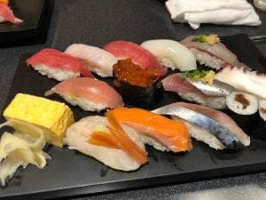 すしざんまい 中野店