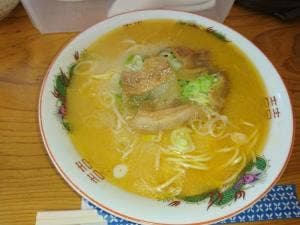 宮地ラーメンの店 栄軒