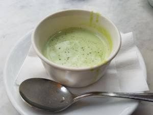 マザームーンカフェ 三宮本店