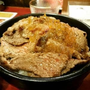 牛豚馬鶏 博多本店