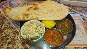 ROOPALI 白島店