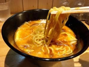 海老麺総本家 地元家 五稜郭店