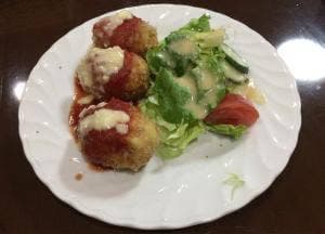 洋食専門店 くろくろ