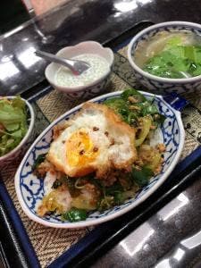 タイ・ラオス料理 サラカムイサーン2