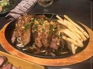個室×炉端焼き 肉バルオーブン 新橋店