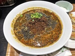 胡同DELI パレットくもじ店