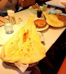 神戸アールティー イオン浦和美園店