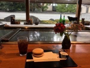 三鷹