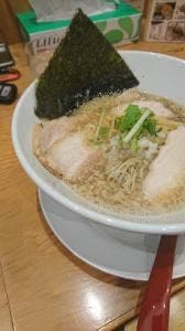 煮干中華 ゆきと花