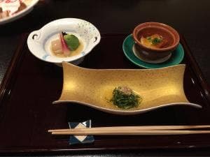 別亭やえ野